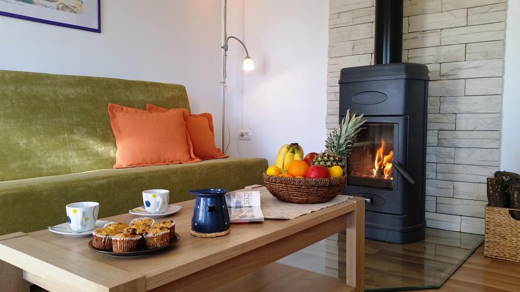 Vacation Home Latini Hum Экстерьер фото