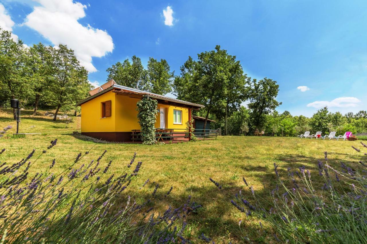Vacation Home Latini Hum Экстерьер фото